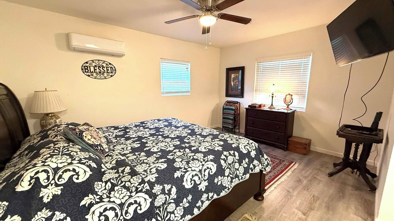 Photo of Bedroom in Brackettville