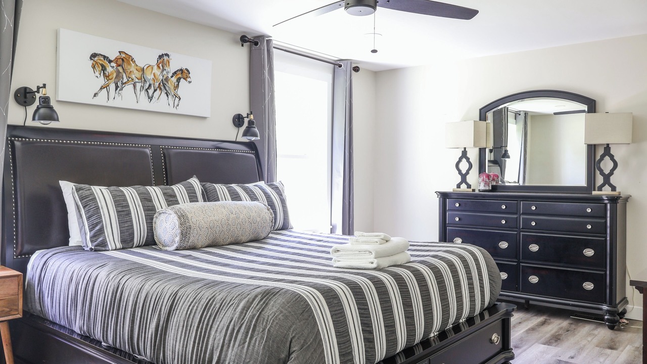 Photo of Bedroom in Fairview