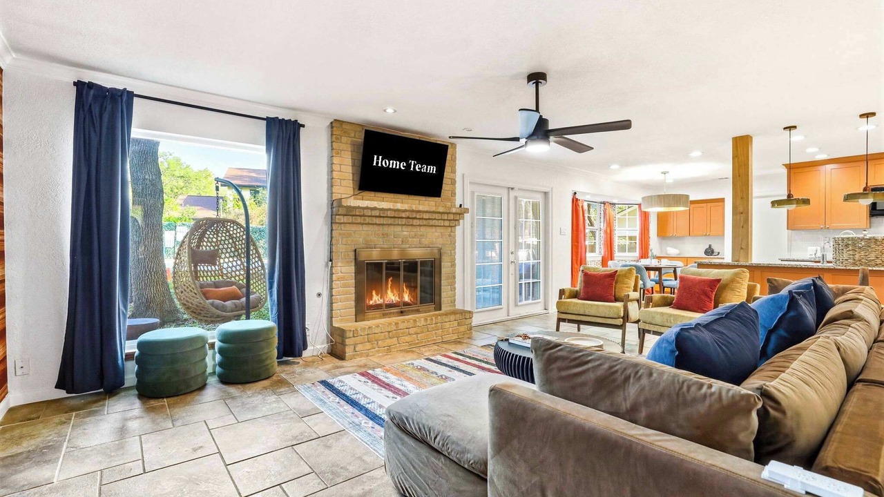 Photo of Bedroom in North Central Thousand Oaks