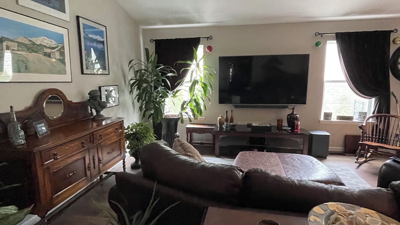 Photo of Livingroom in Glencoe