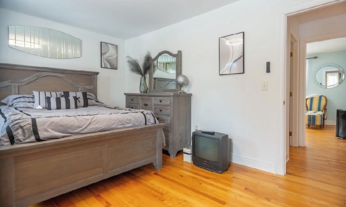 Photo of Bedroom in Putnam Lake