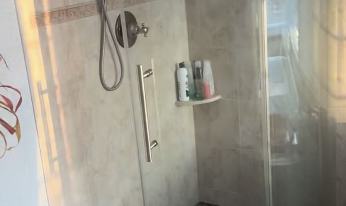 Photo of Bathroom in Putnam Lake