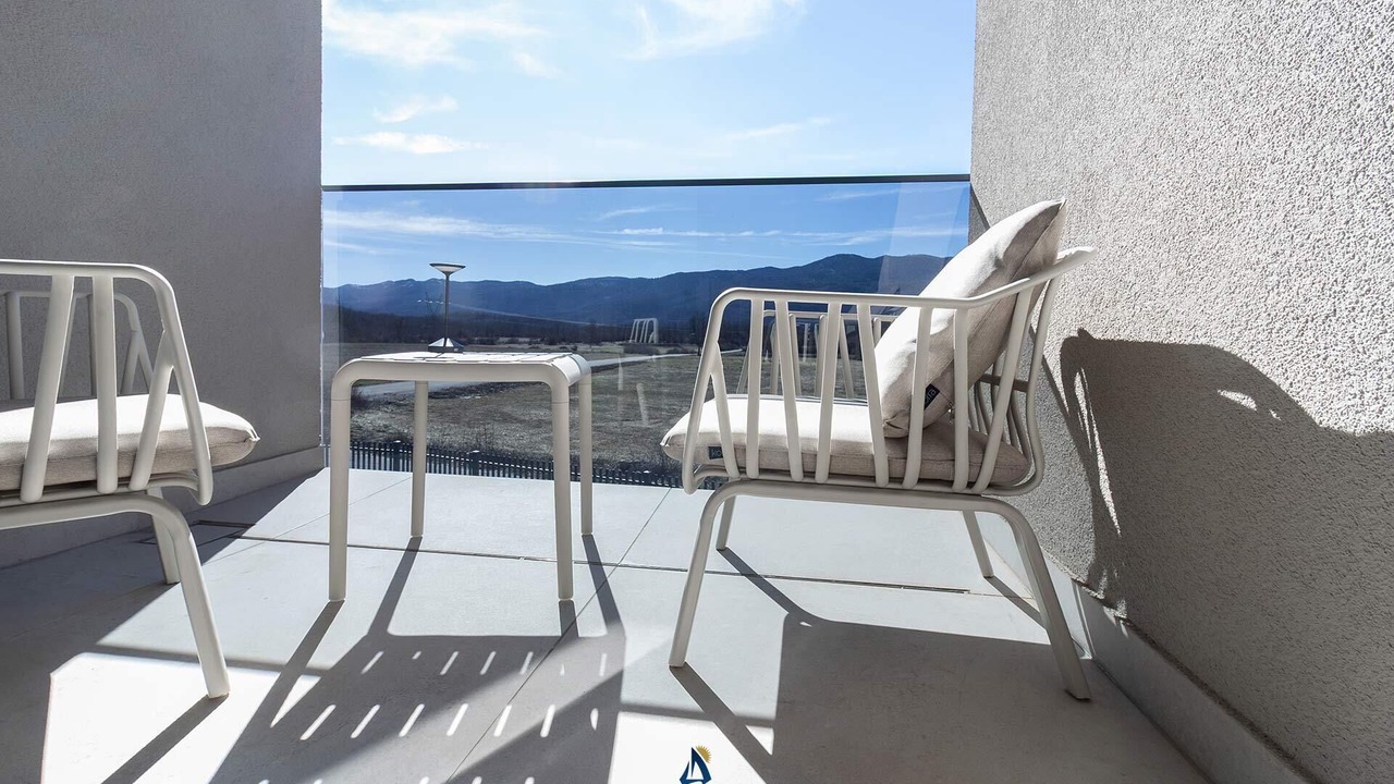 Photo of Patio Balcony in Lovinac
