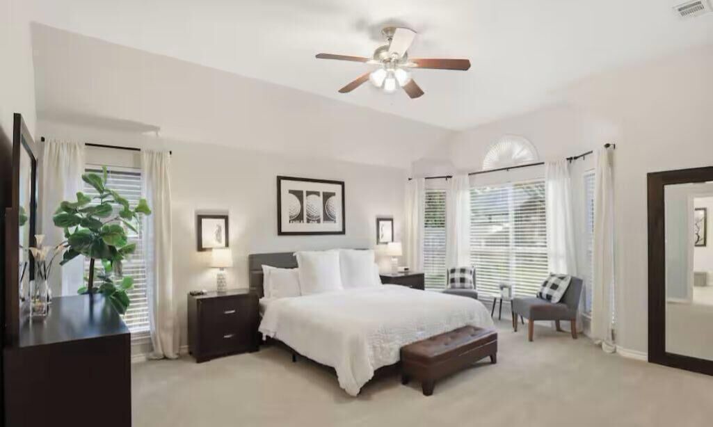 Photo of Bedroom in Grand Prairie