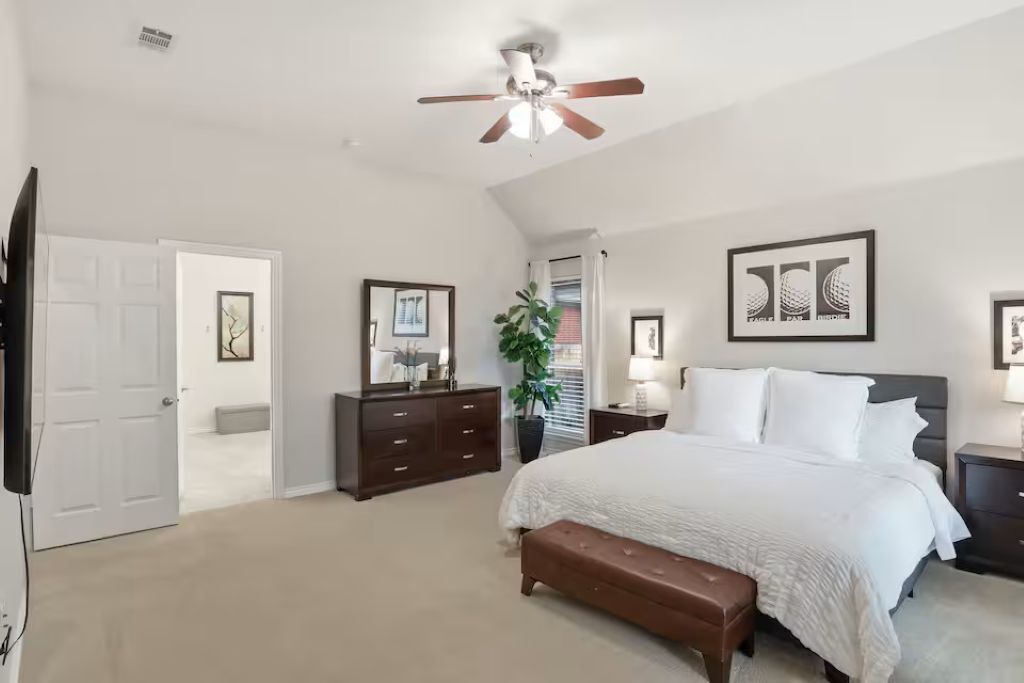 Photo of Bedroom in Grand Prairie