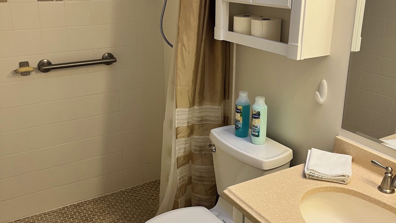 Photo of Bathroom in Dolphin's Cove