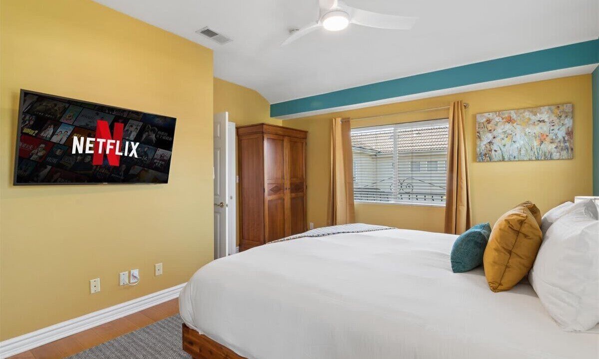 Photo of Bedroom in Valley Village