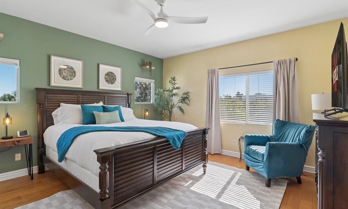 Photo of Bedroom in Valley Village