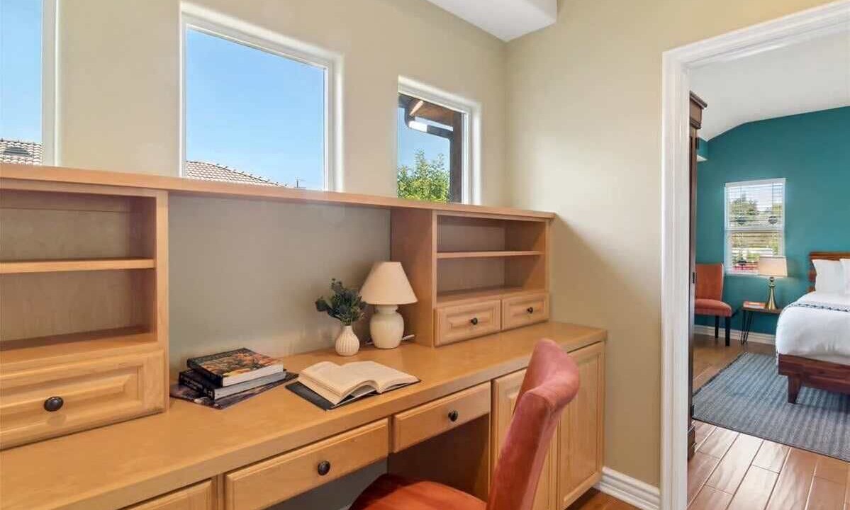 Photo of Bedroom in Valley Village