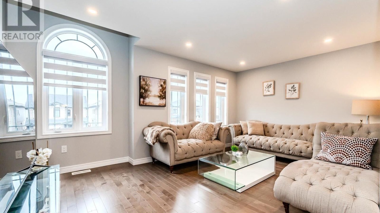 Photo of Livingroom in Kitchener