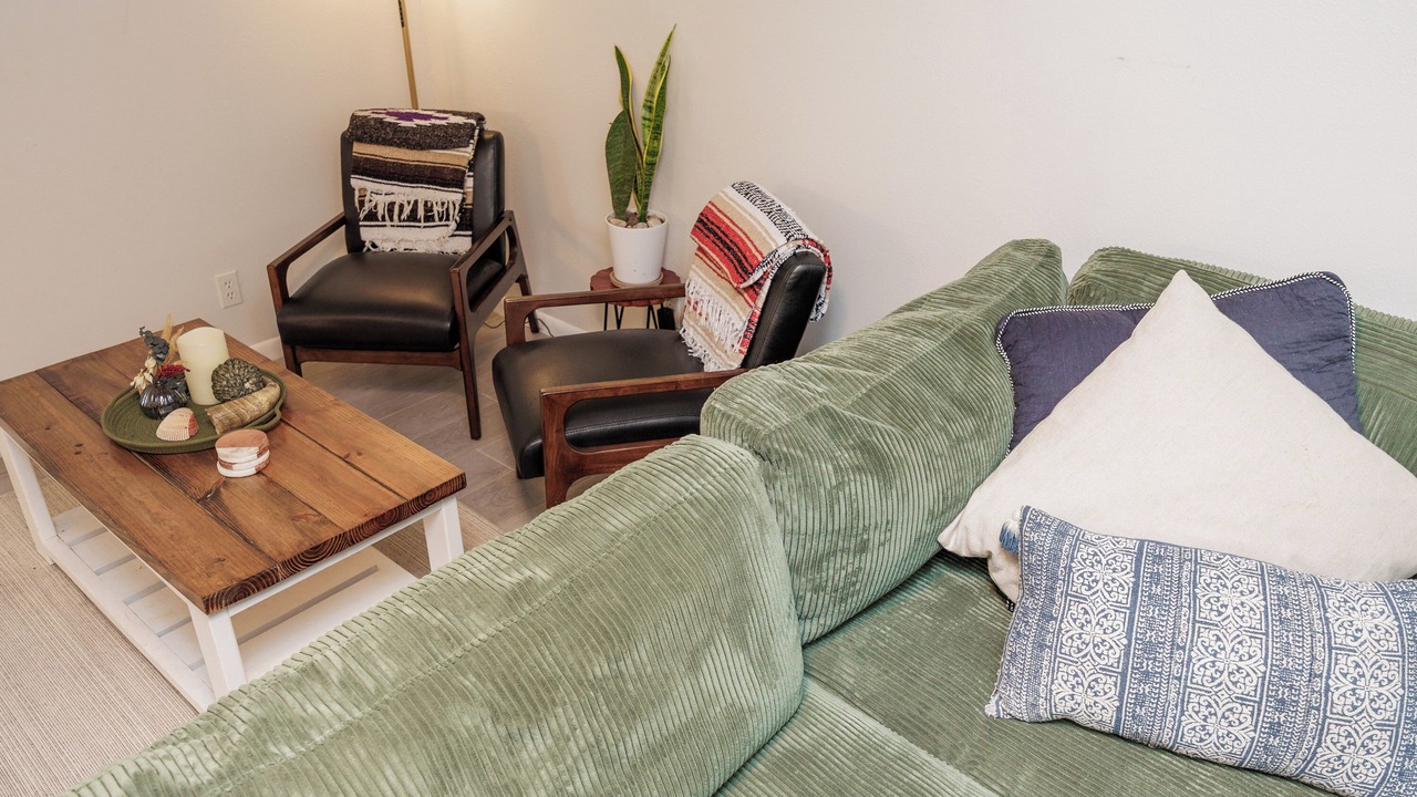 Photo of Livingroom in Bay Area