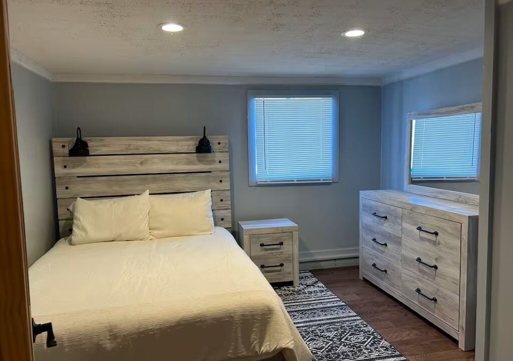 Photo of Bedroom in Narrowsburg