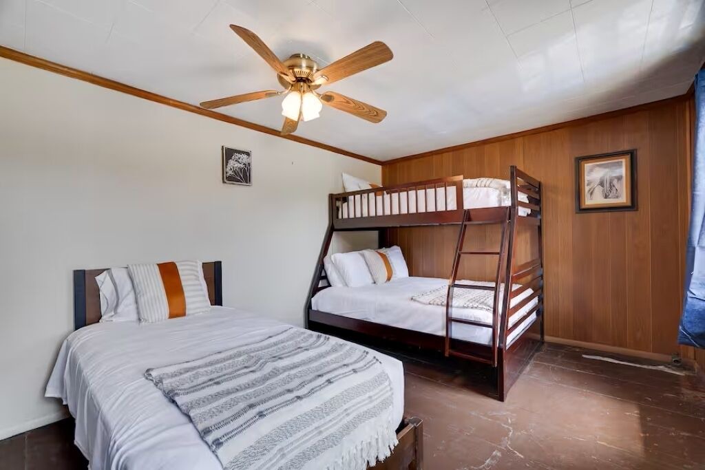 Photo of Bedroom in Narrowsburg