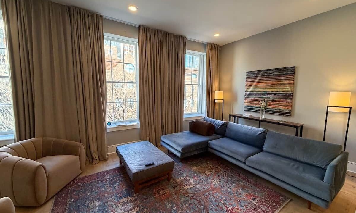 Photo of Livingroom in Downtown Richmond