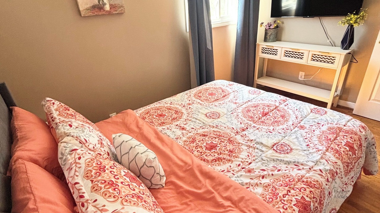 Photo of Bedroom in Licking