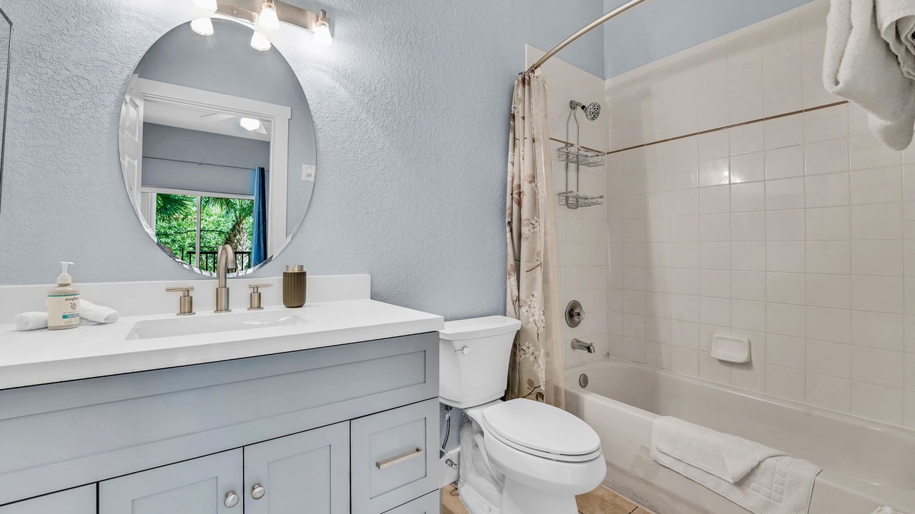 Photo of Bathroom in Bahama Bay