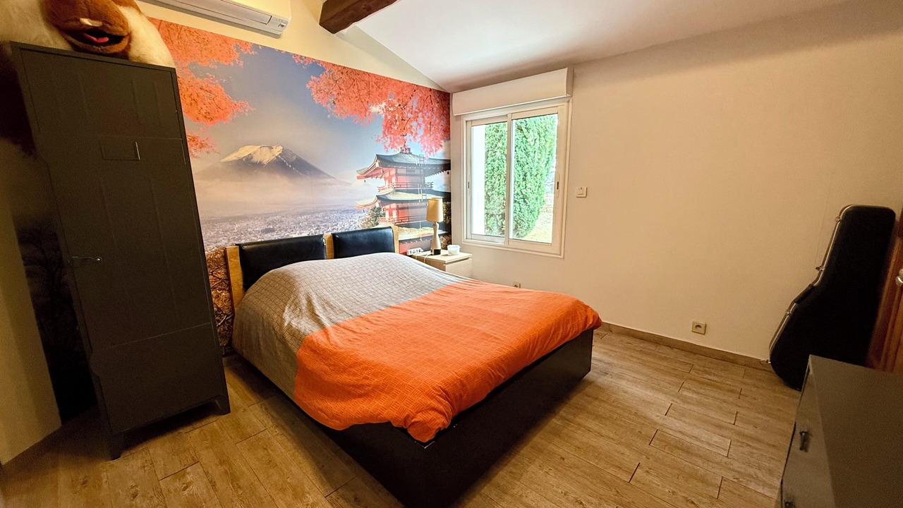 Photo of Bedroom in Le Teil