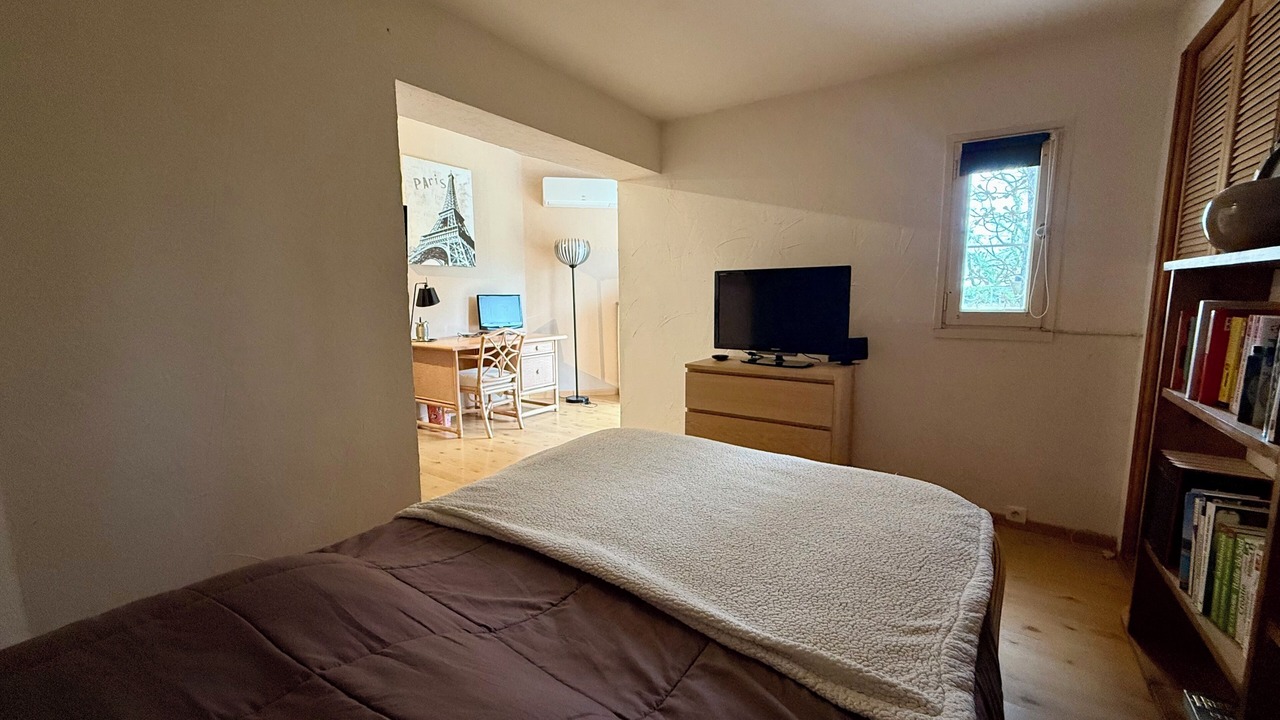 Photo of Bedroom in Le Teil