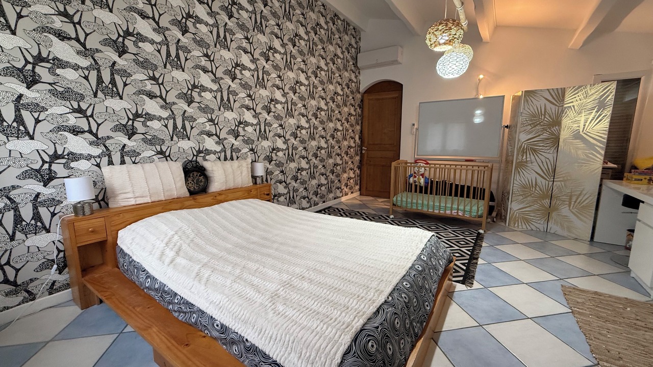 Photo of Bedroom in Le Teil