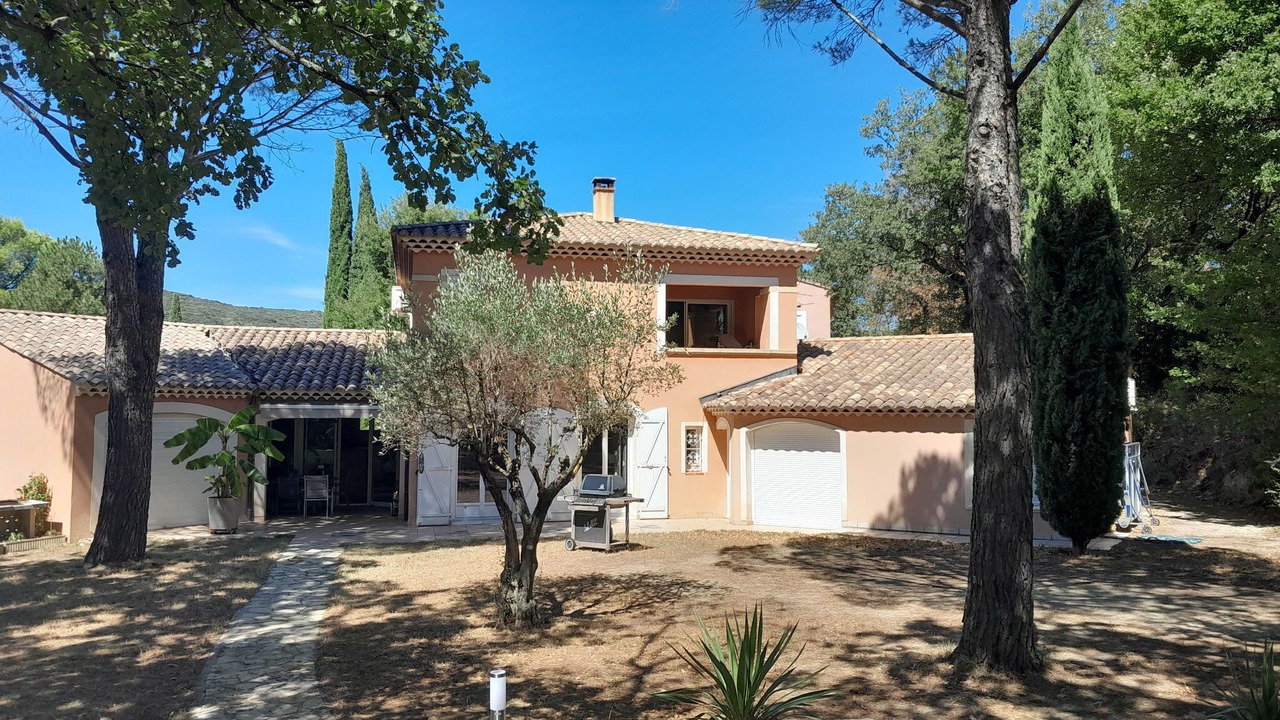 Photo of Outdoor in Le Teil