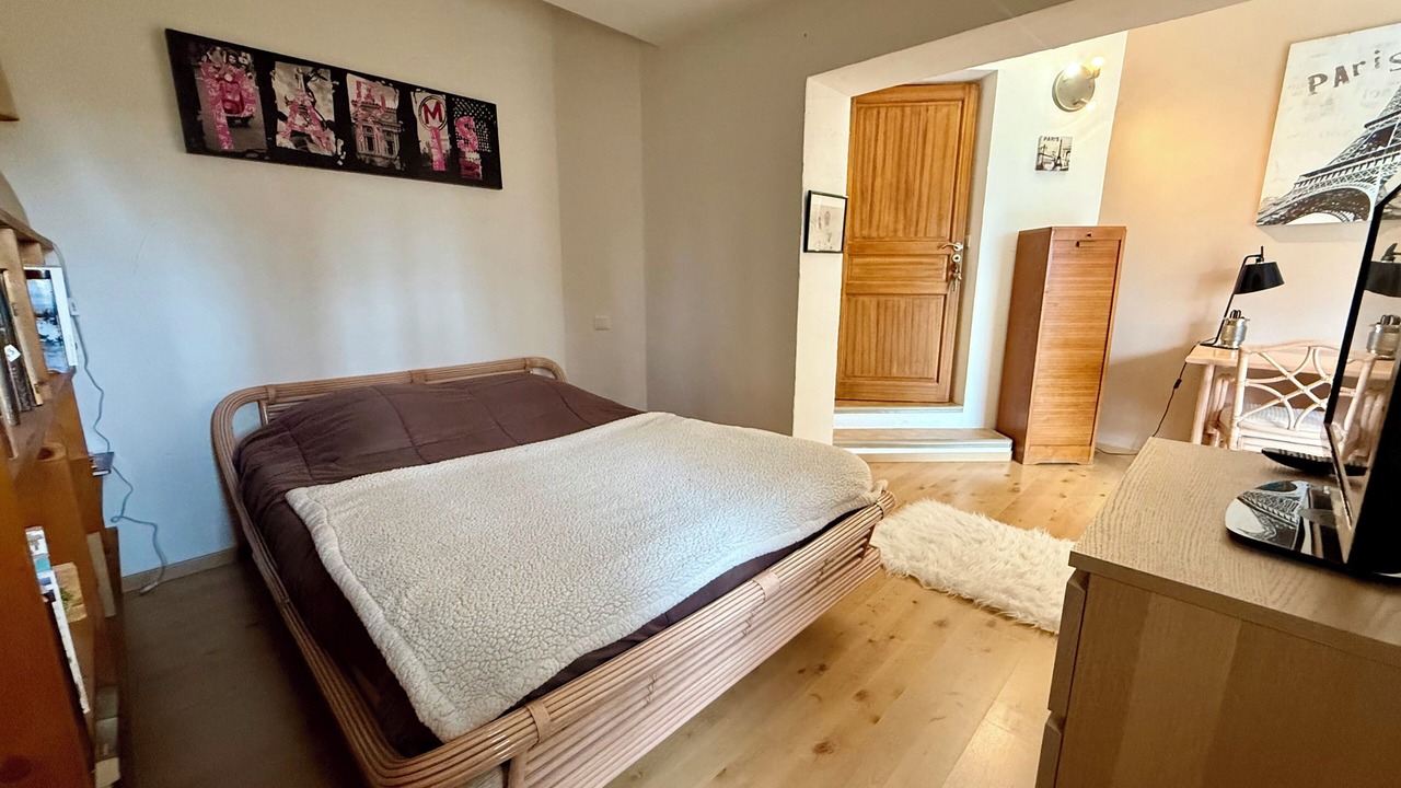 Photo of Bedroom in Le Teil