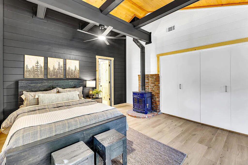 Photo of Bedroom in Fern Valley