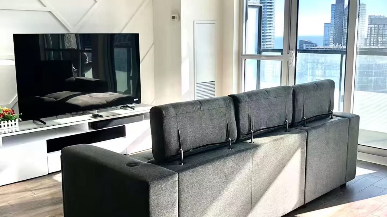 Photo of Livingroom in Wellington Place