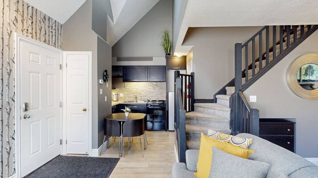 Photo of Livingroom in Craigleith