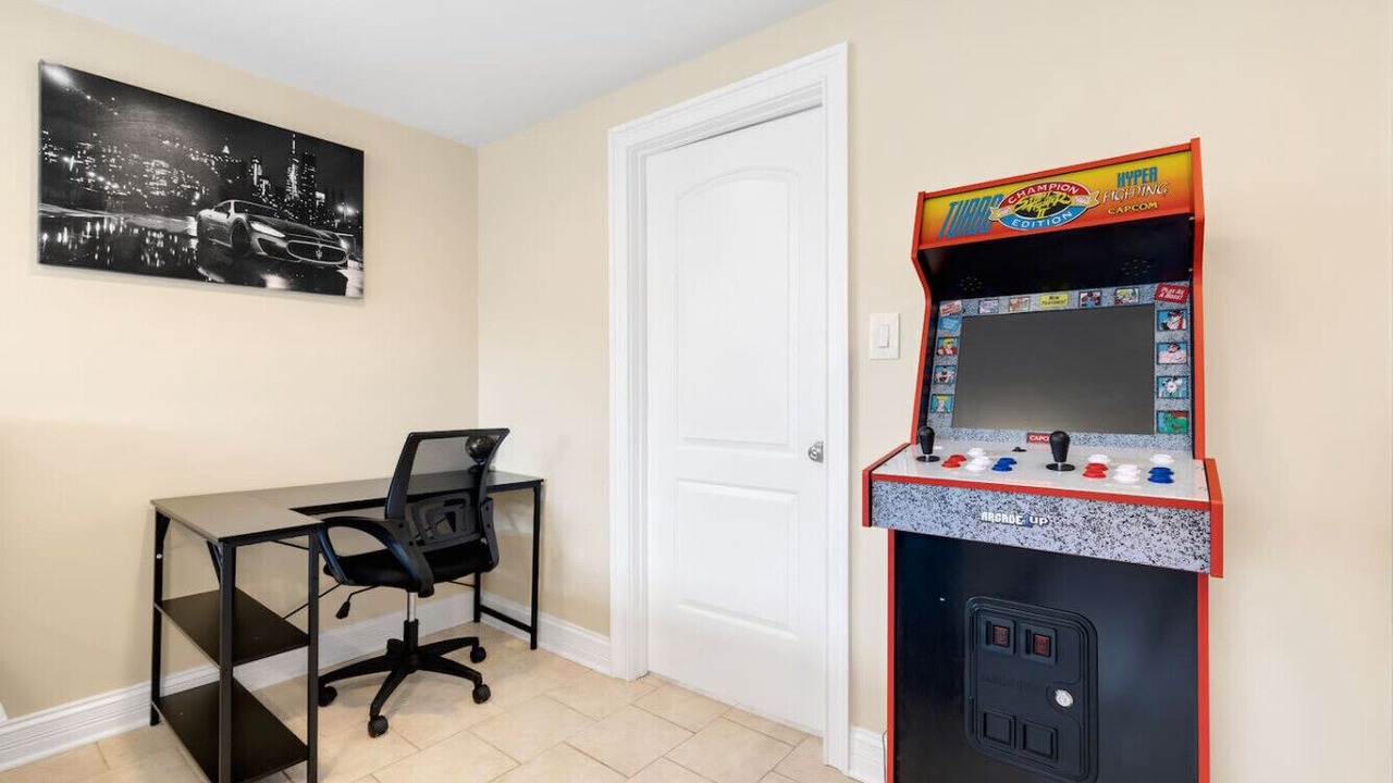 Photo of Bedroom in Des Plaines