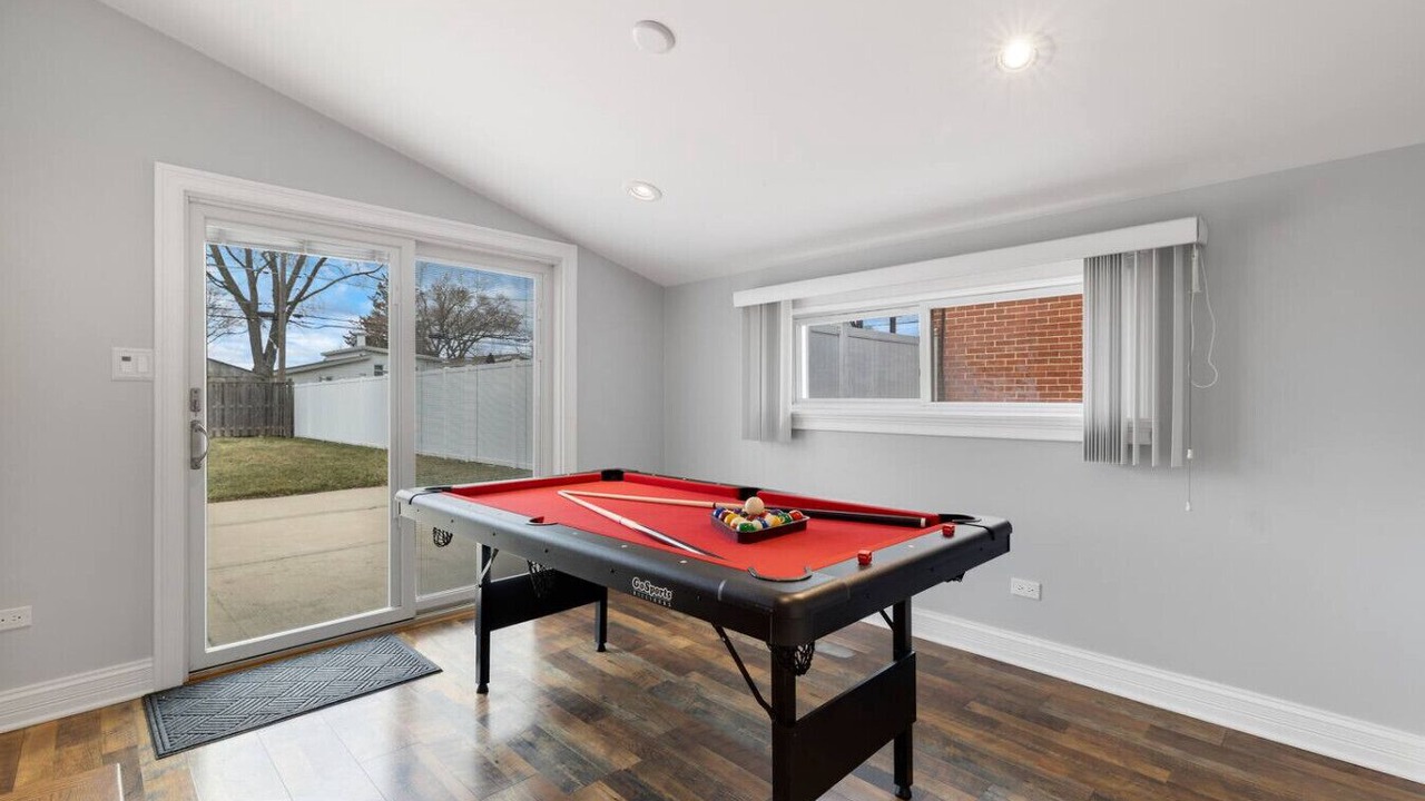 Photo of Bedroom in Des Plaines