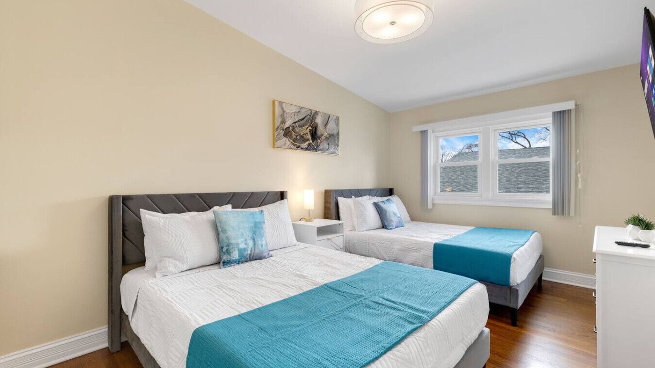 Photo of Bedroom in Des Plaines