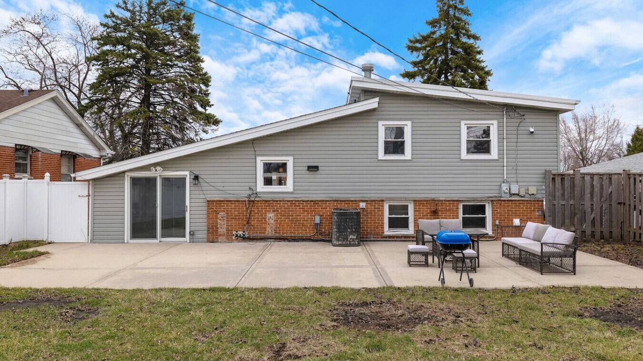 Photo of Outdoor in Des Plaines