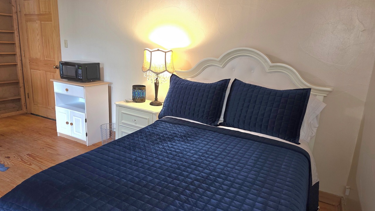 Photo of Bedroom in Montgomery