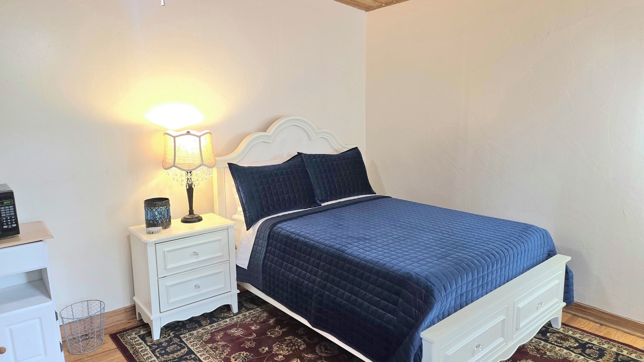 Photo of Bedroom in Montgomery