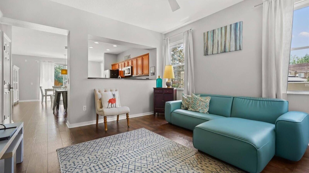 Photo of Livingroom in Crestwynd Bay