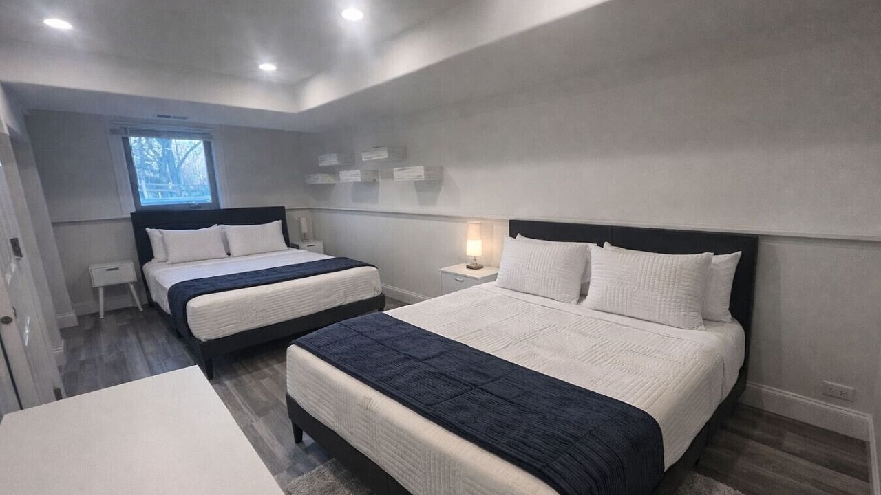 Photo of Bedroom in Crystal Lake