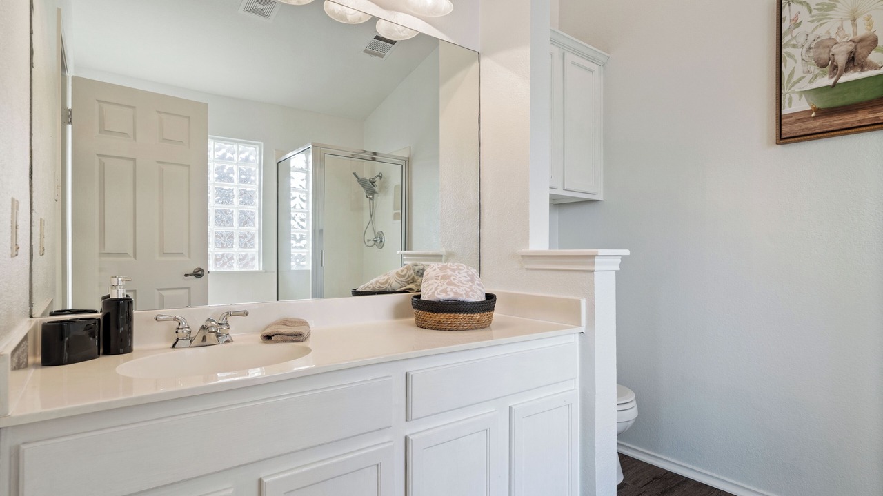 Photo of Bathroom in Kyle