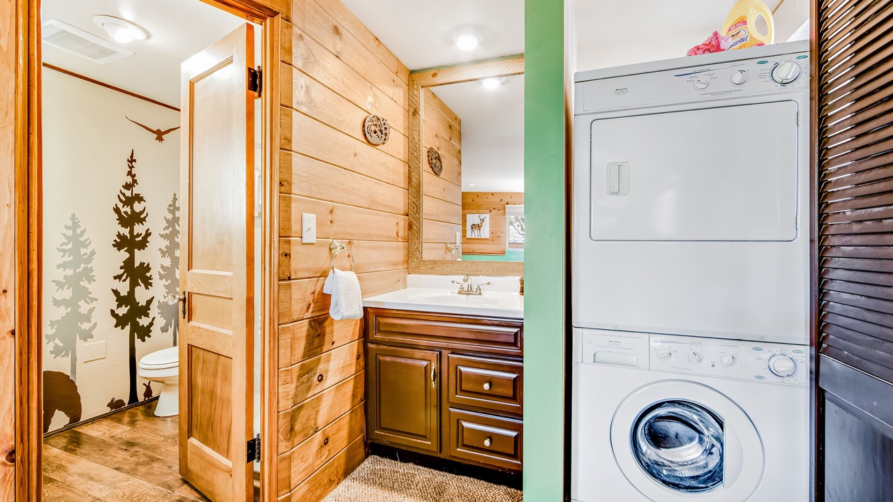 Photo of Bathroom in Pine Cove