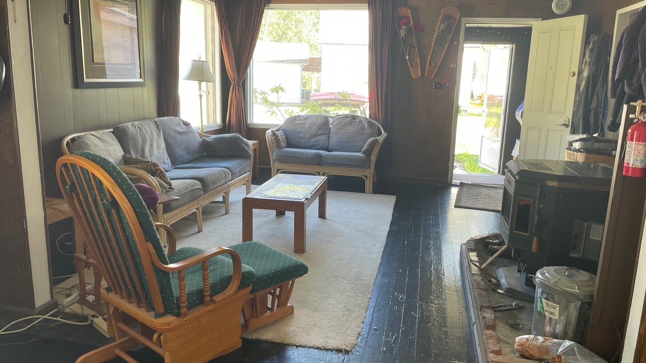 Photo of Livingroom in Skykomish