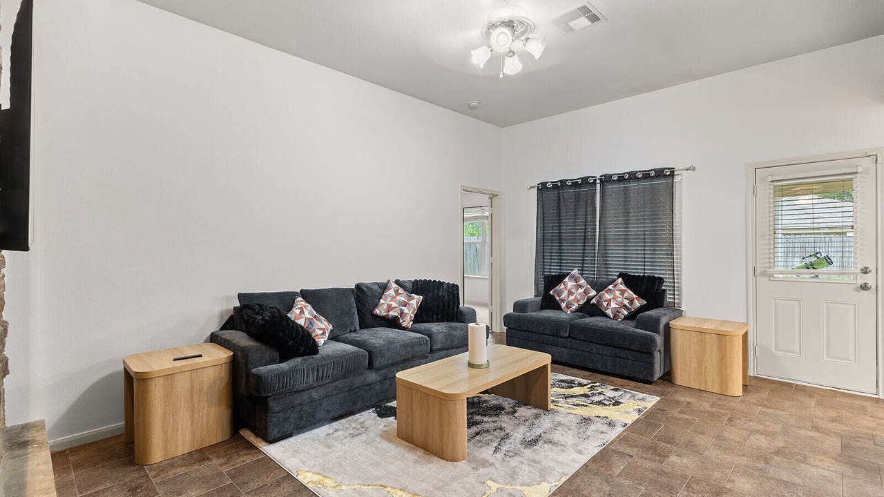 Photo of Livingroom in Richmond
