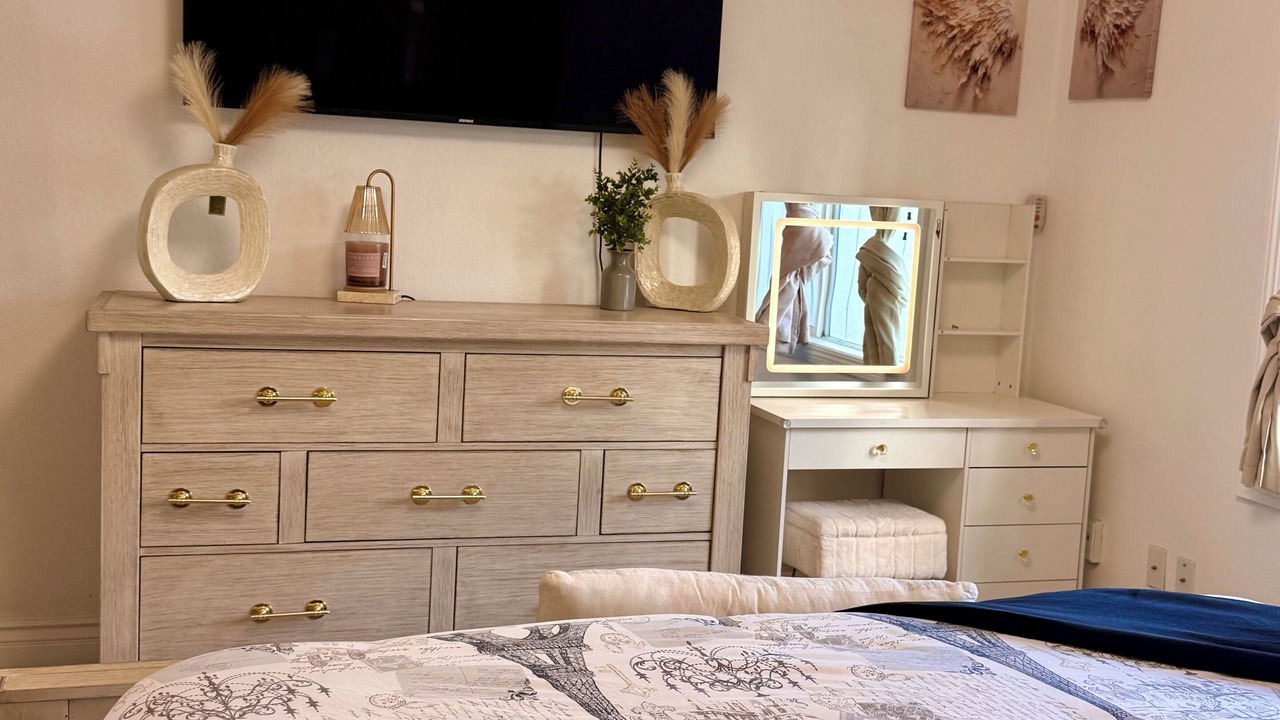 Photo of Bedroom in Riverside