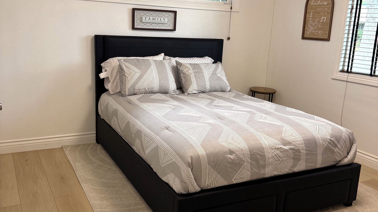 Photo of Bedroom in Riverside
