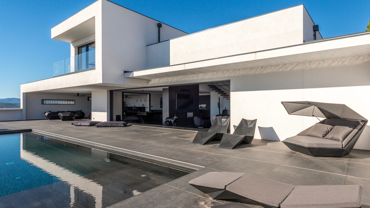 Photo of Outdoor in Thezan-les-Beziers