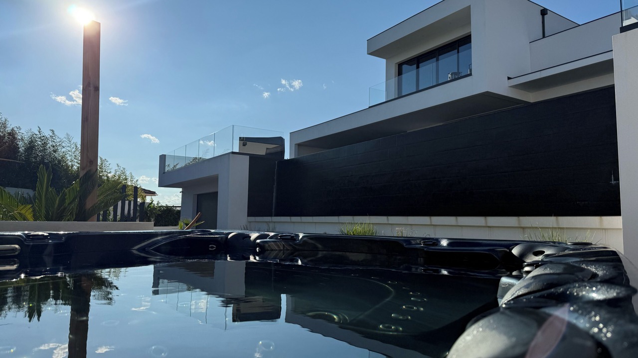 Photo of Outdoor in Thezan-les-Beziers
