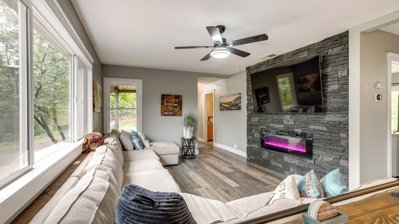 Photo of Livingroom in Placerville
