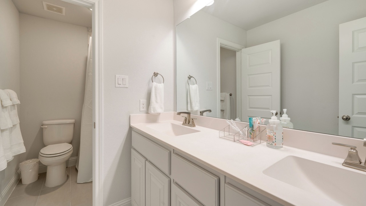 Photo of Bathroom in Frisco