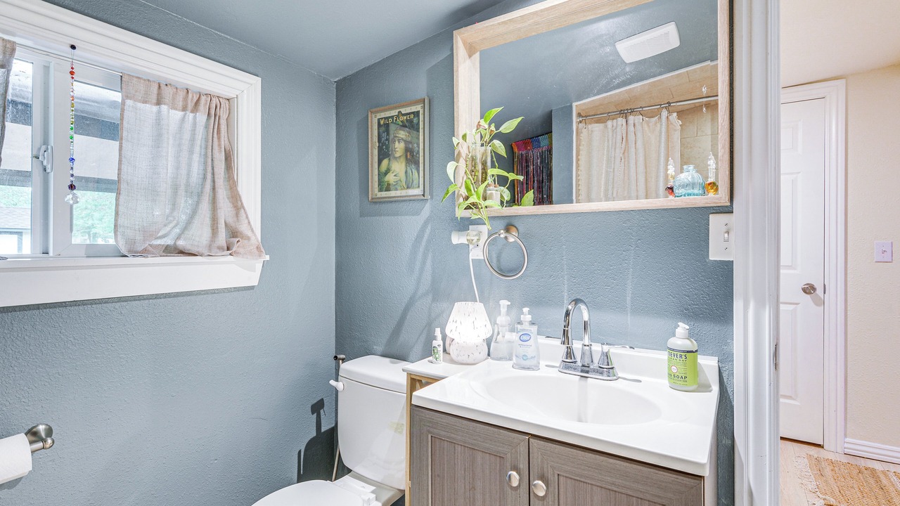 Photo of Bathroom in Republic