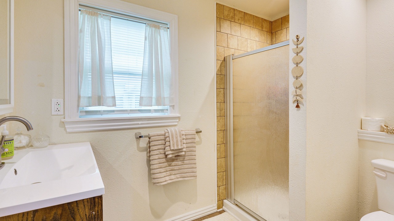Photo of Bathroom in Republic