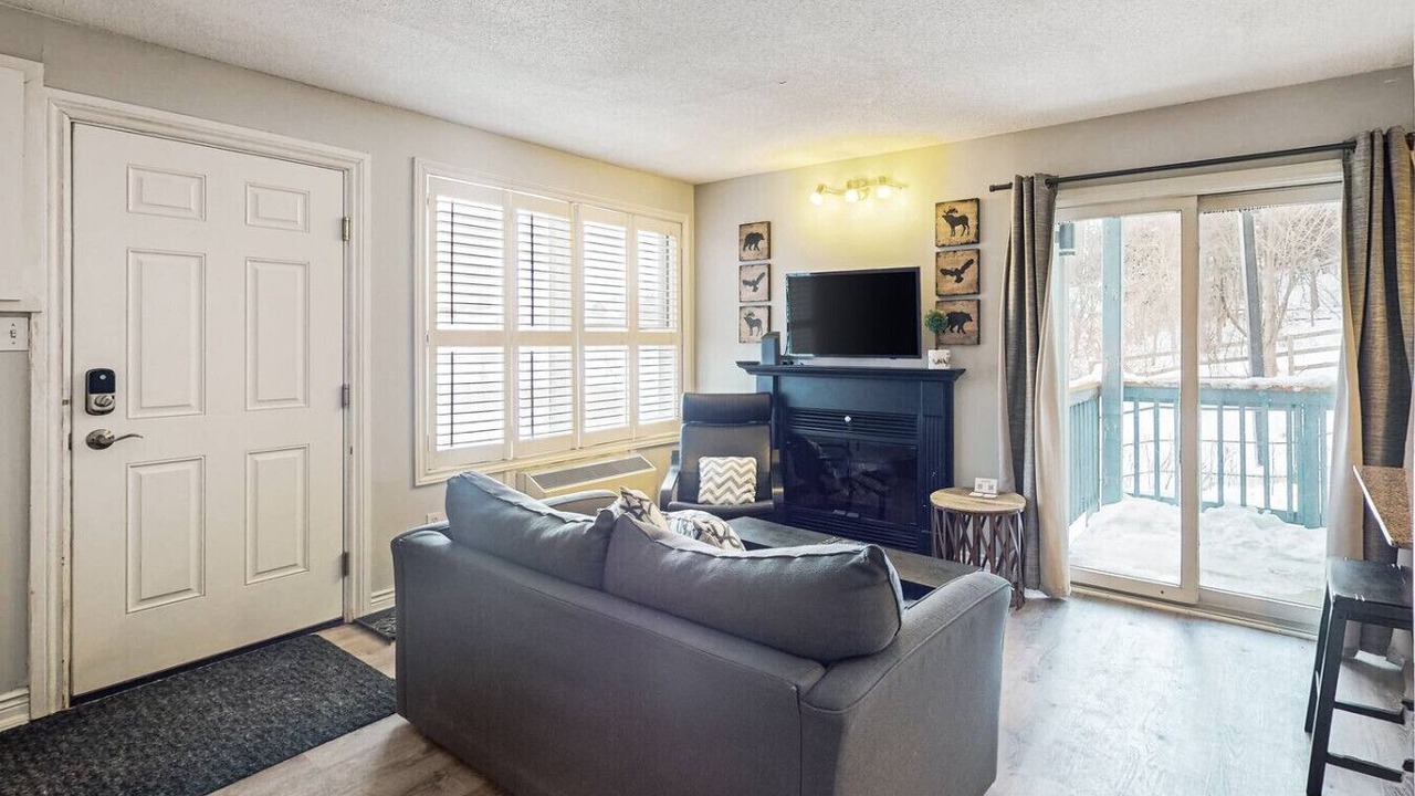 Photo of Livingroom in Craigleith