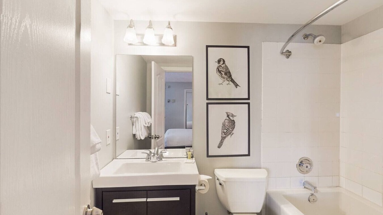 Photo of Bathroom in Craigleith